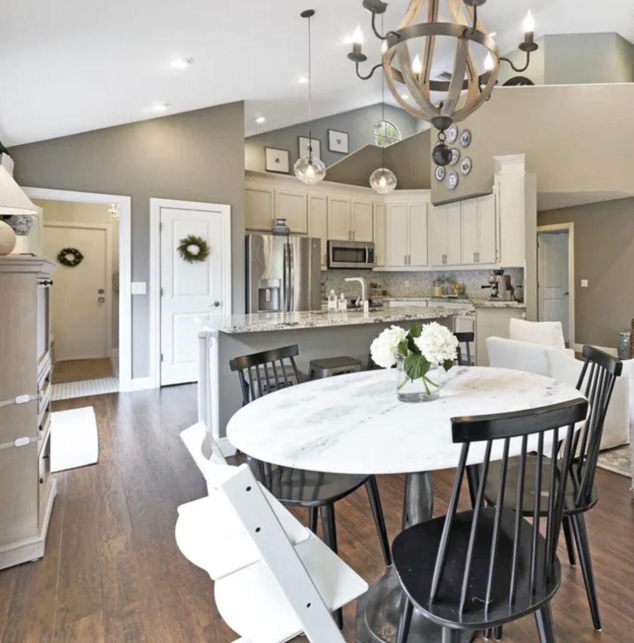 WELLINGTON TR 42B - Residential Lease