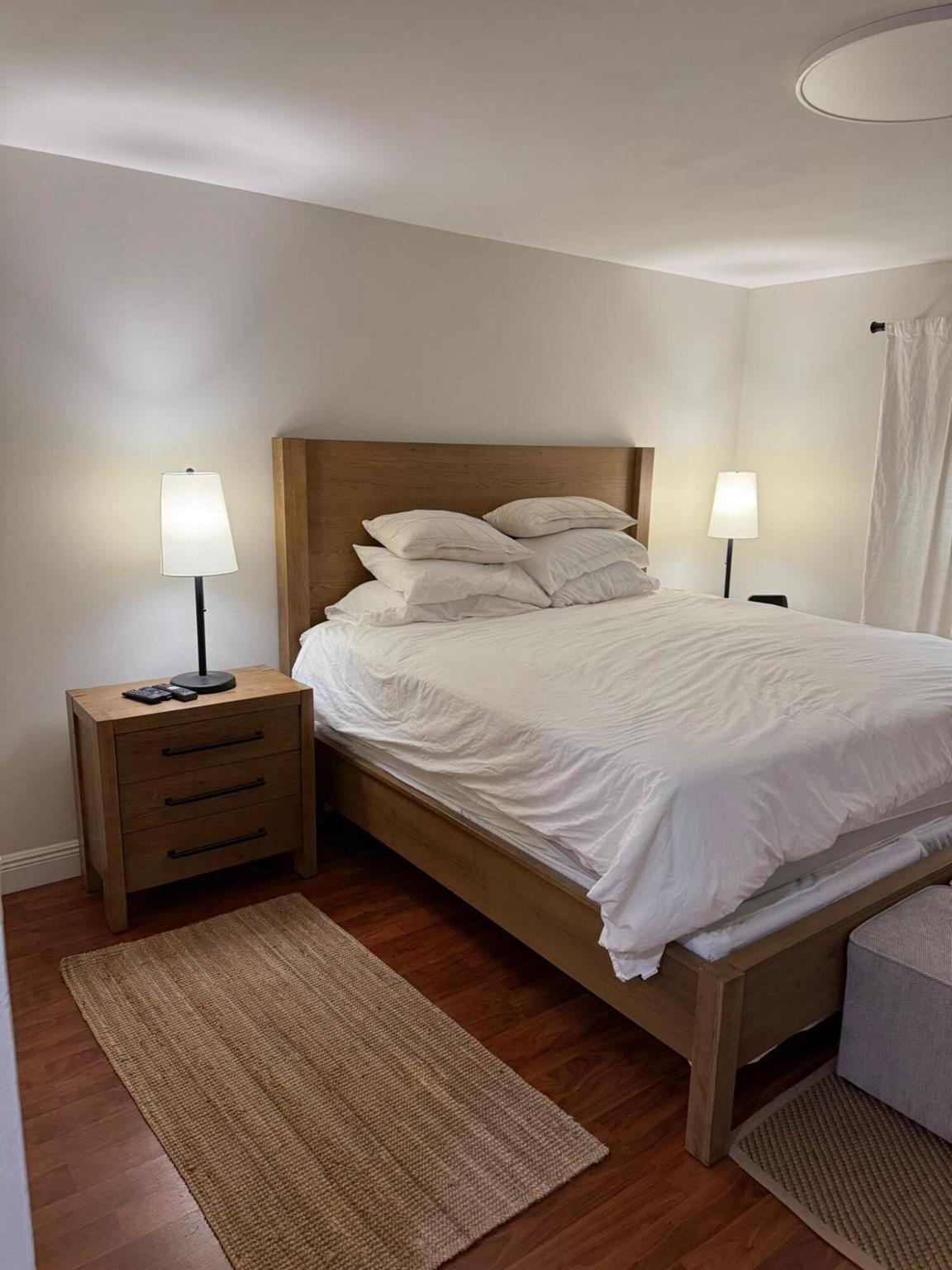 WELLINGTON TR 42B - Residential Lease