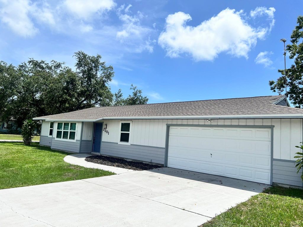 Photo of 2301 SE Lennard Road, Port St Lucie, FL 34952 (MLS # R11109197)
