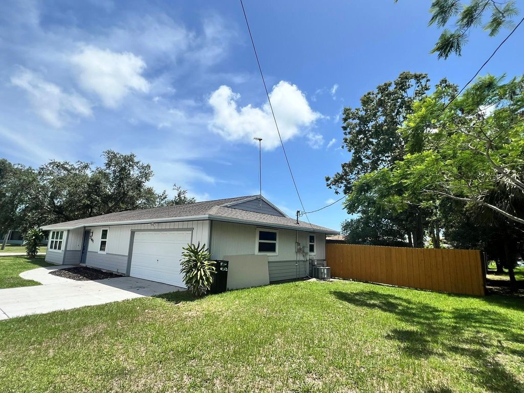 Photo of 2301 SE Lennard Road, Port St Lucie, FL 34952 (MLS # R11109197)