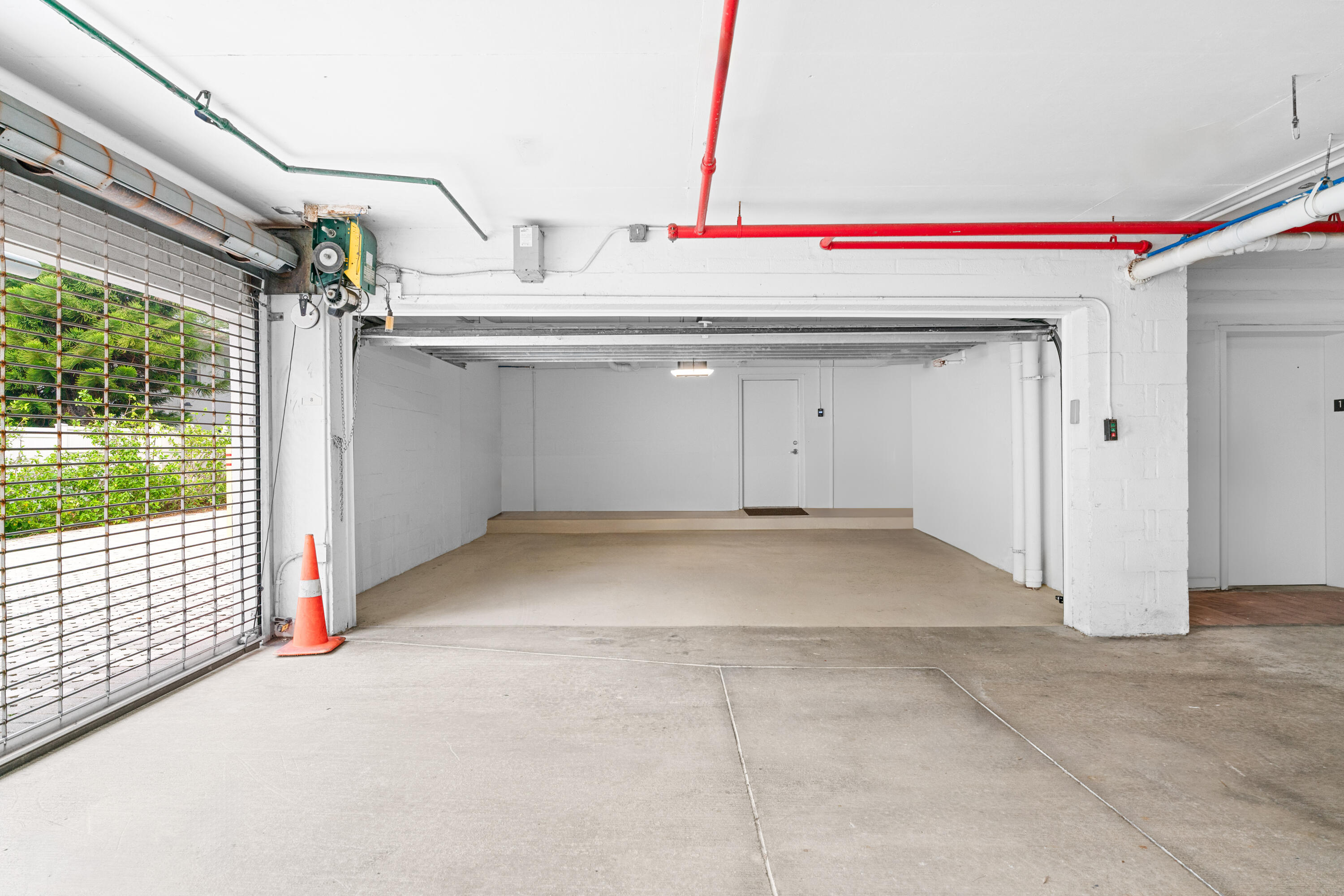 OCEAN PLAZA ON DEERFIELD BEACH - Residential