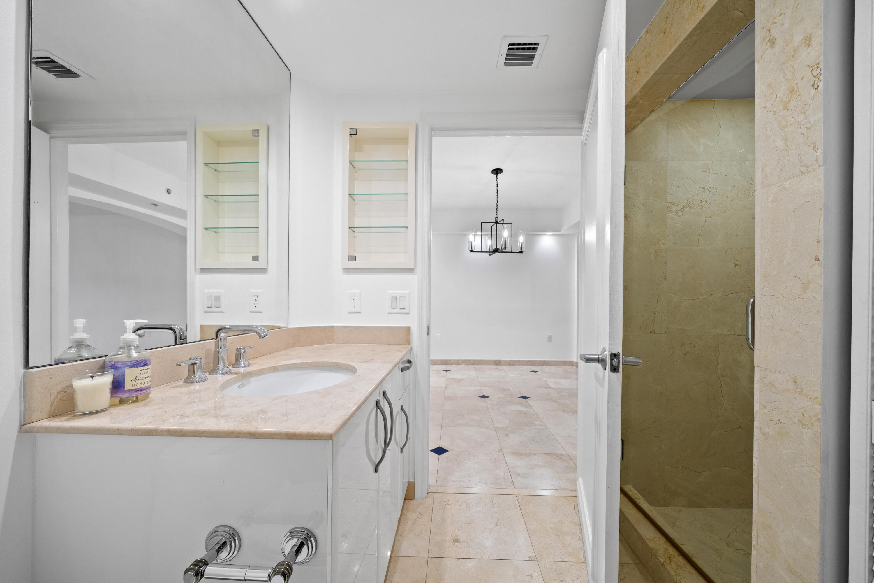 OCEAN PLAZA ON DEERFIELD BEACH - Residential