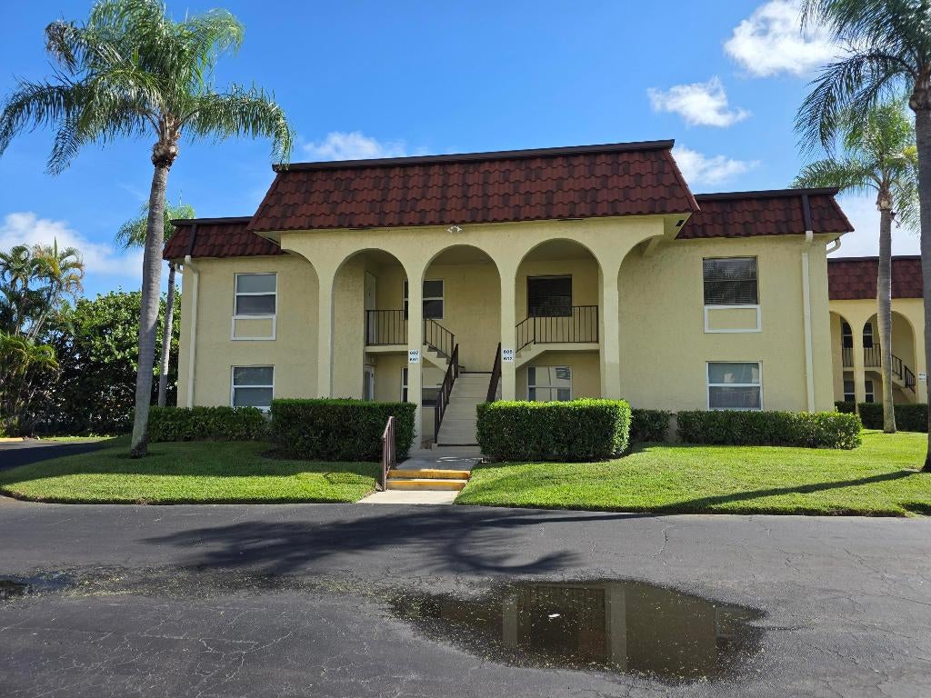 Photo of 717 S Us Highway 1 #608, Jupiter, FL 33477 (MLS # R11127708)