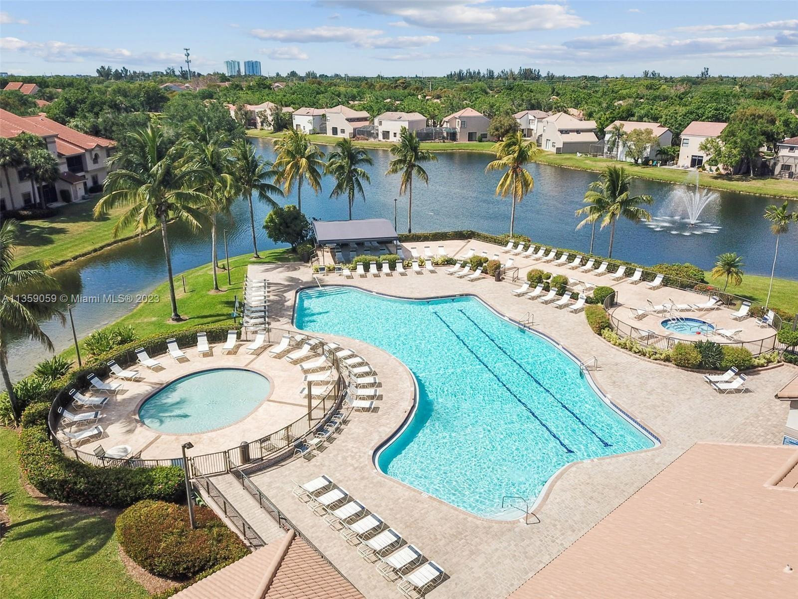 OPTIMA VILLAGE - Residential