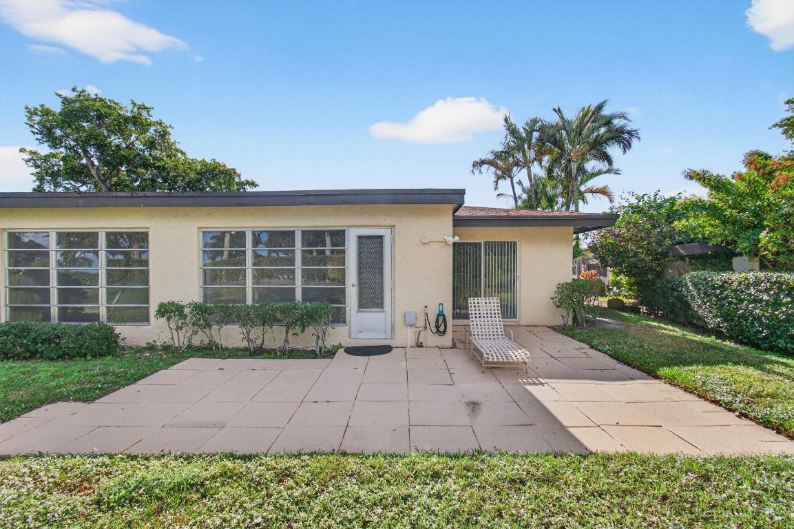 PALM GREENS AT VILLA DEL RAY CONDO II - Residential