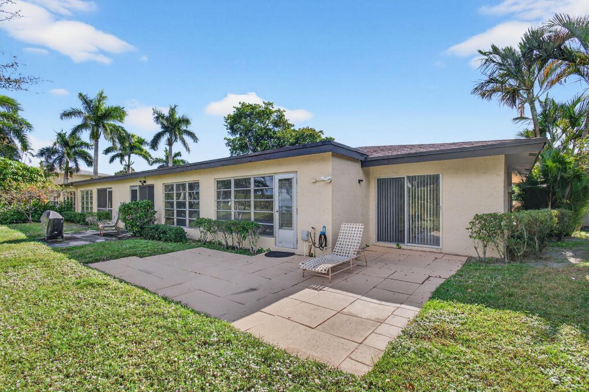 PALM GREENS AT VILLA DEL RAY CONDO II - Residential