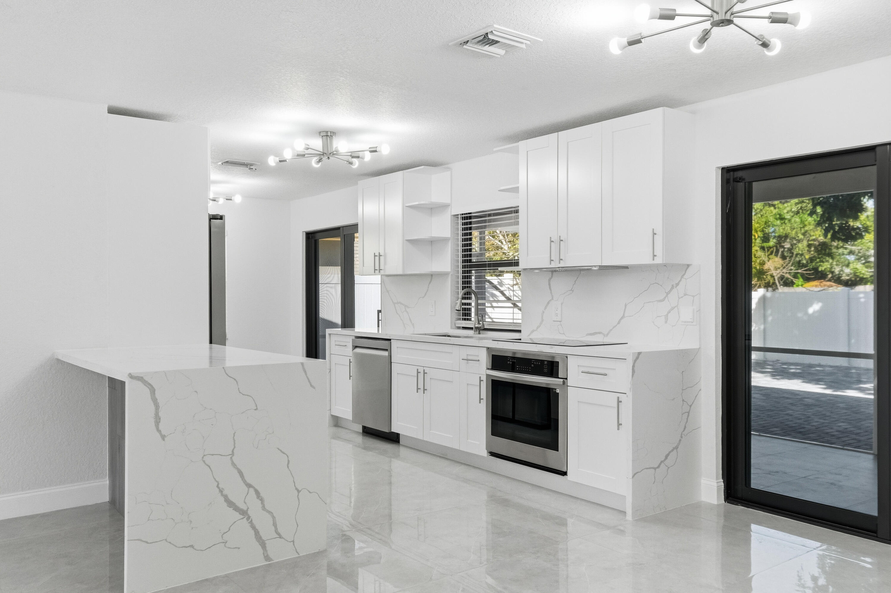 SANDALFOOT COVE SEC 3 - Residential