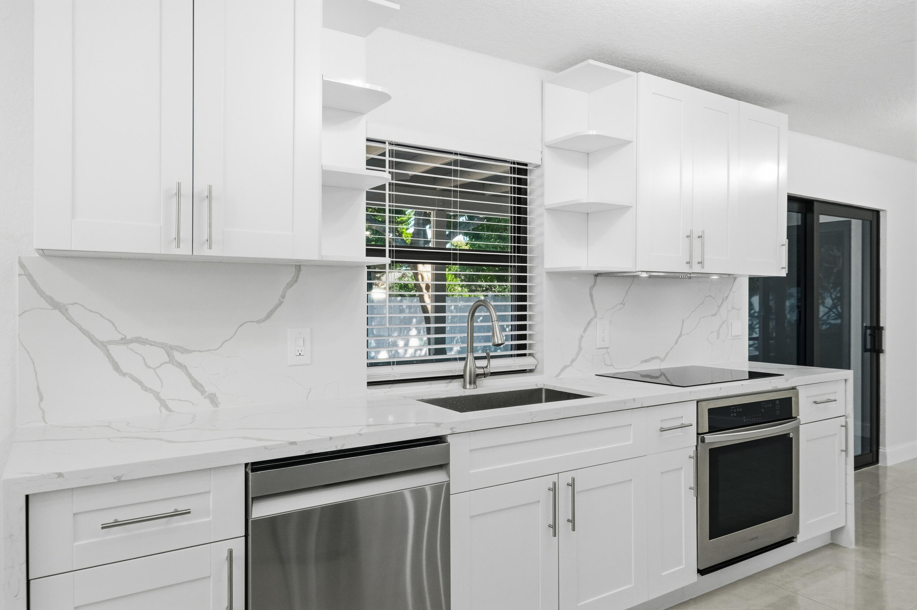 SANDALFOOT COVE SEC 3 - Residential