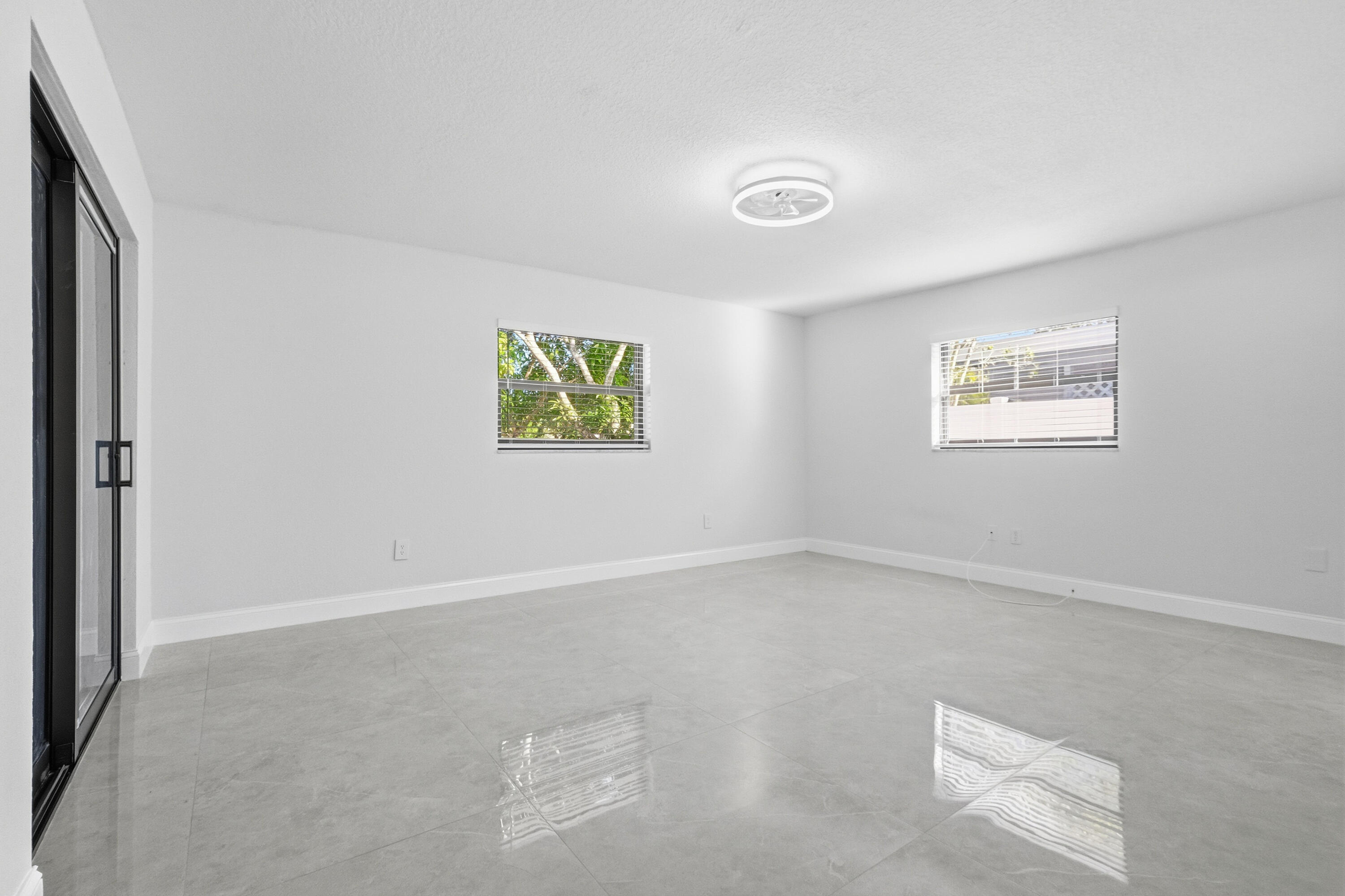 SANDALFOOT COVE SEC 3 - Residential