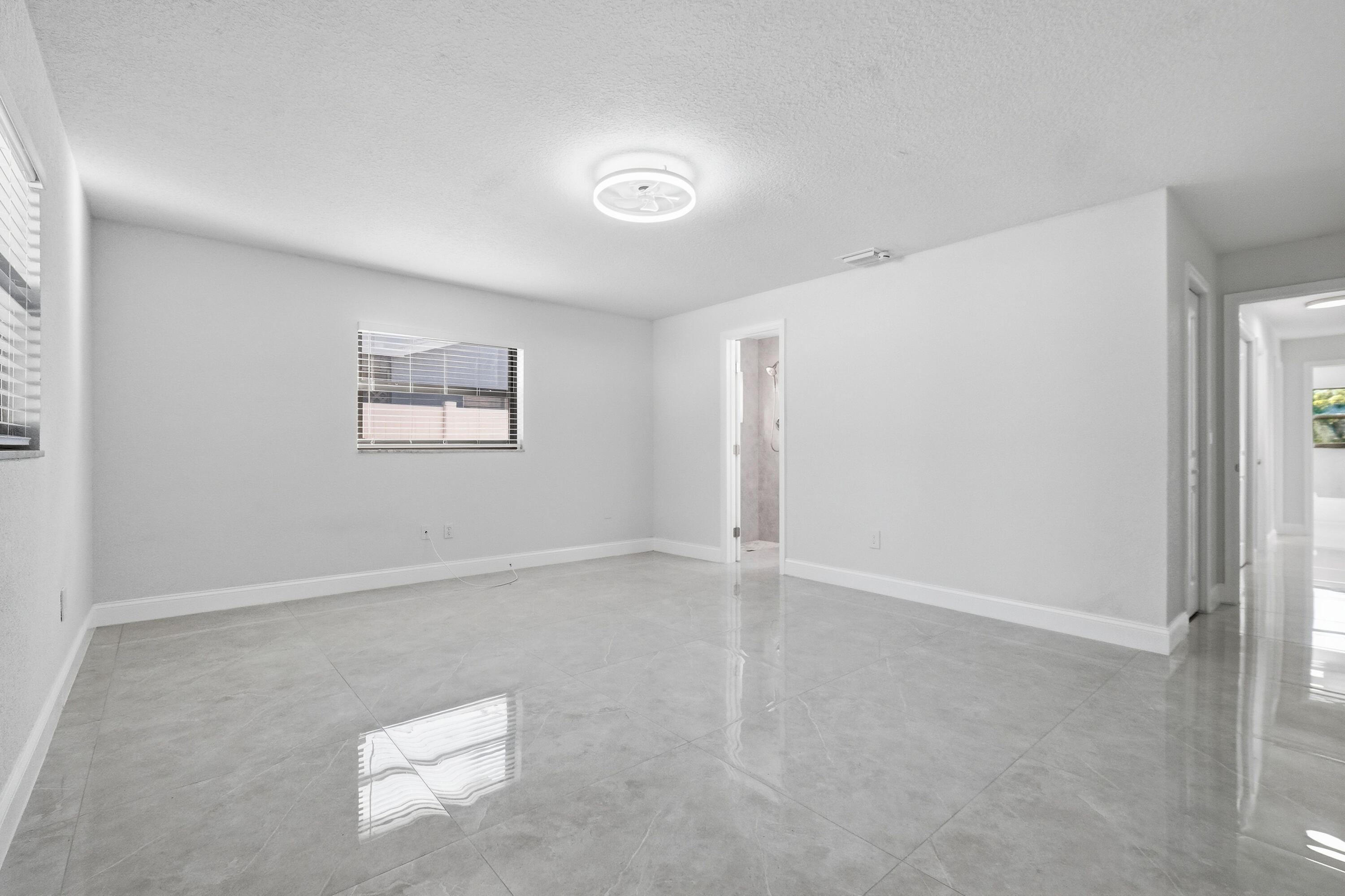 SANDALFOOT COVE SEC 3 - Residential