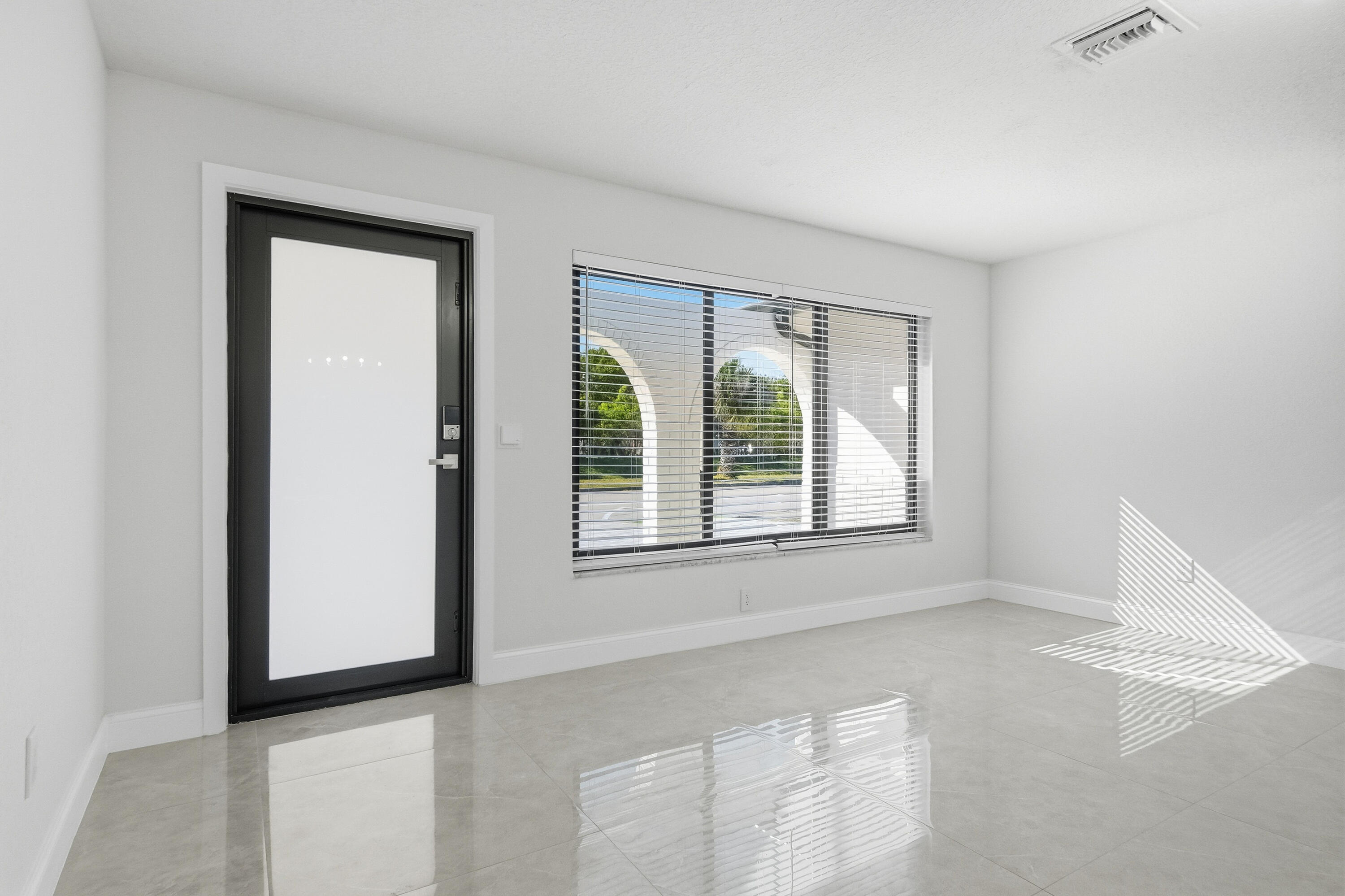 SANDALFOOT COVE SEC 3 - Residential