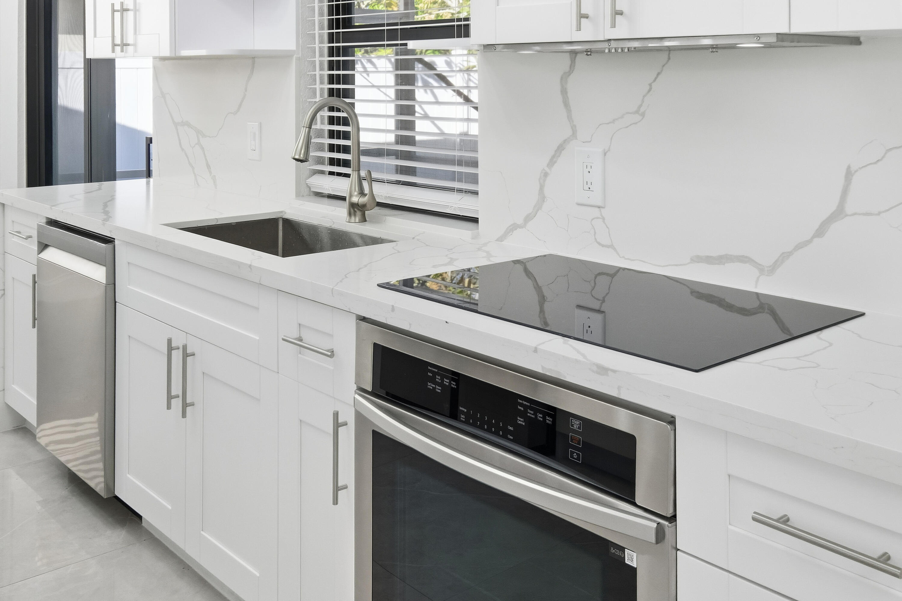 SANDALFOOT COVE SEC 3 - Residential