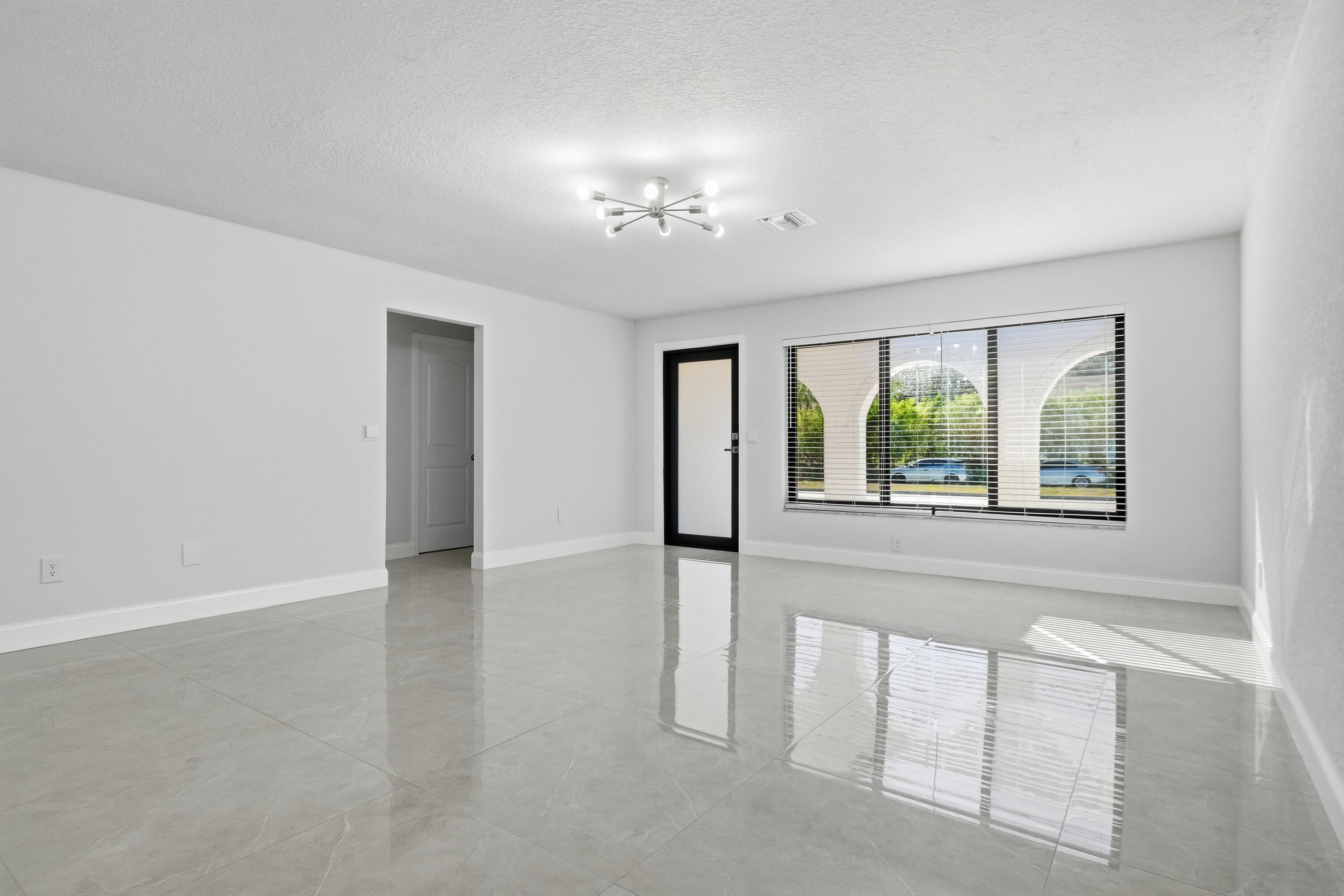 SANDALFOOT COVE SEC 3 - Residential