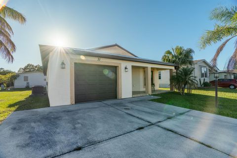 A home in Port St Lucie