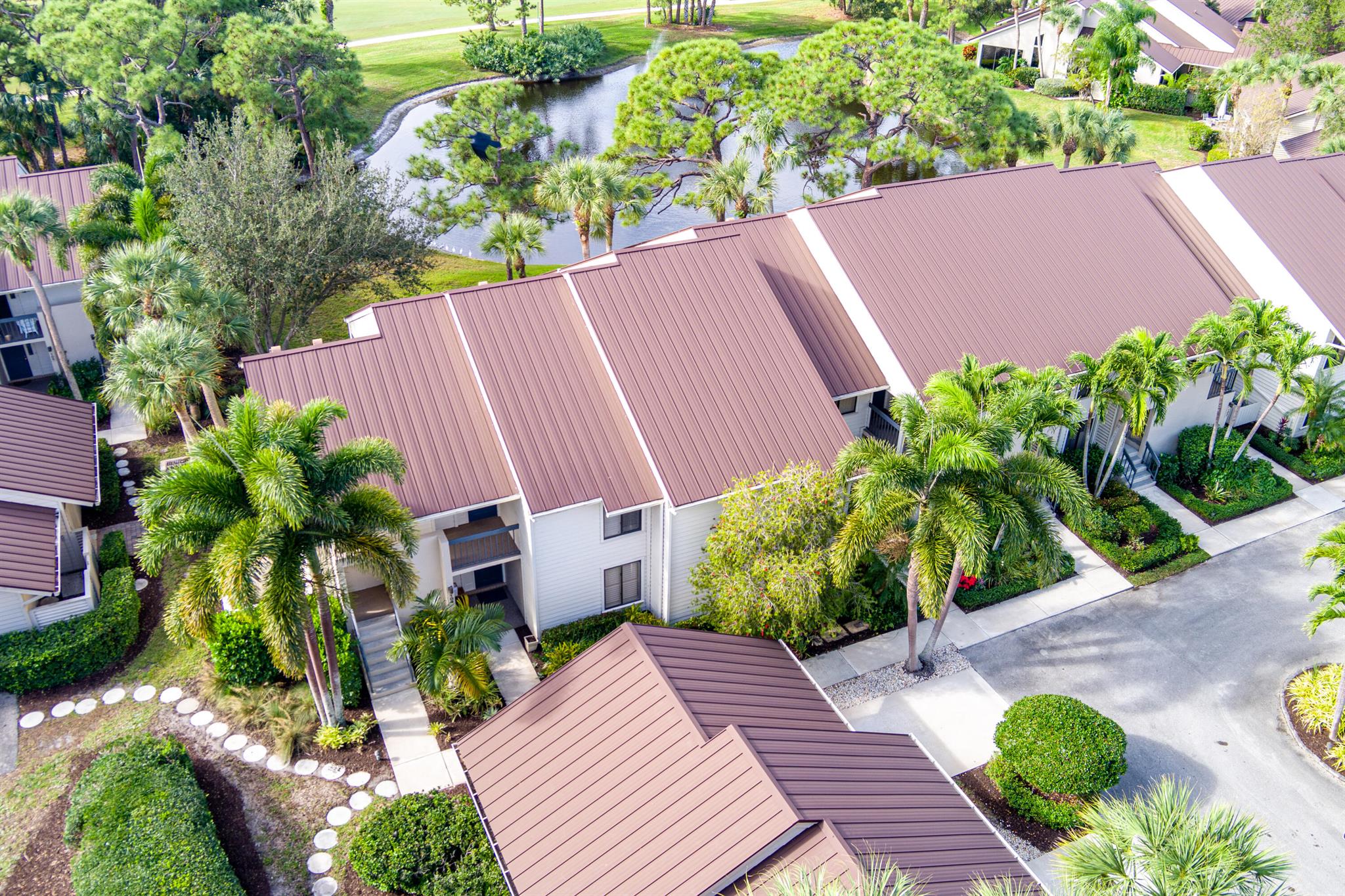 FAIRWAY APARTMENTS CONDO - Residential Lease