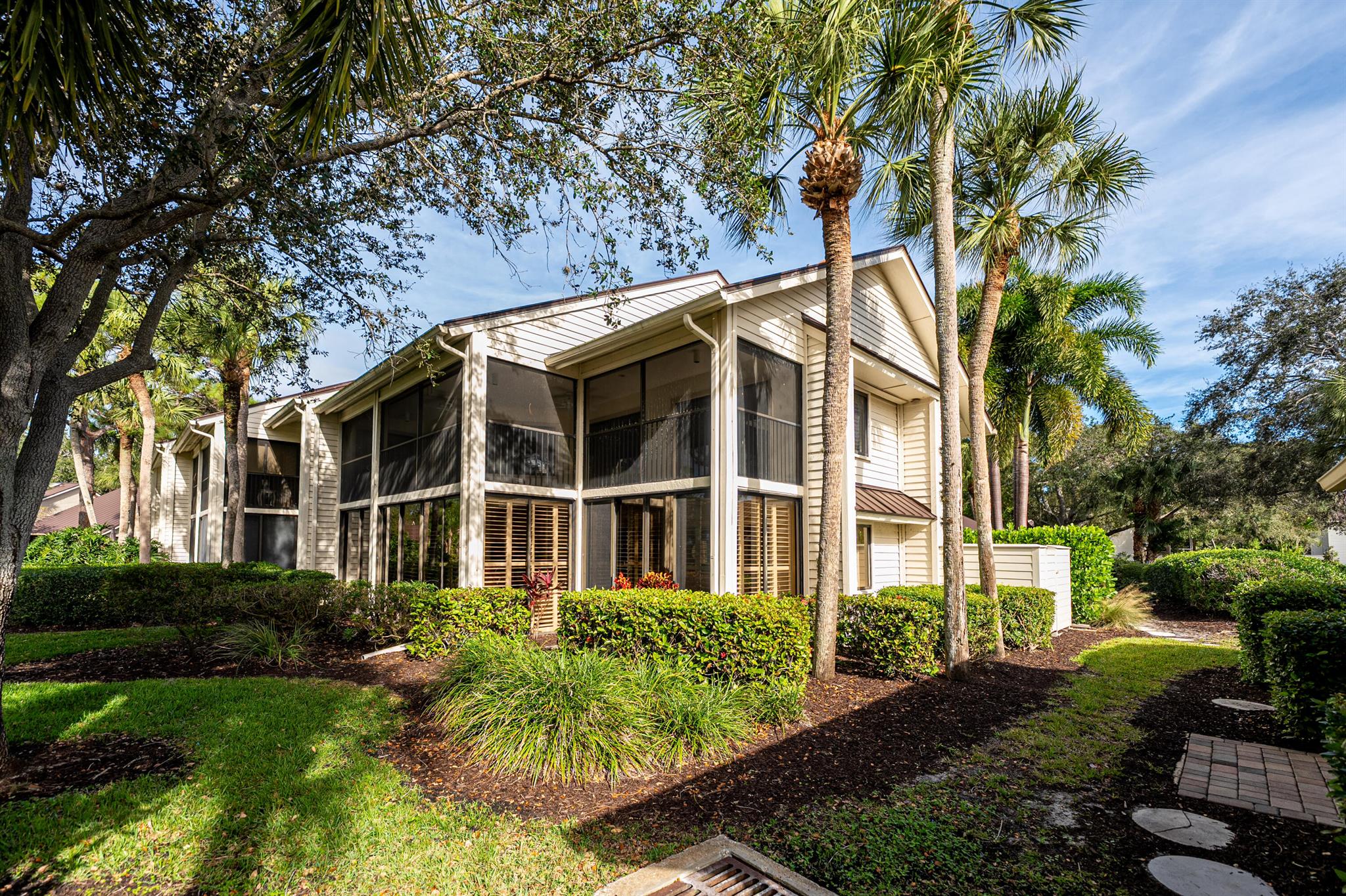 FAIRWAY APARTMENTS CONDO - Residential Lease