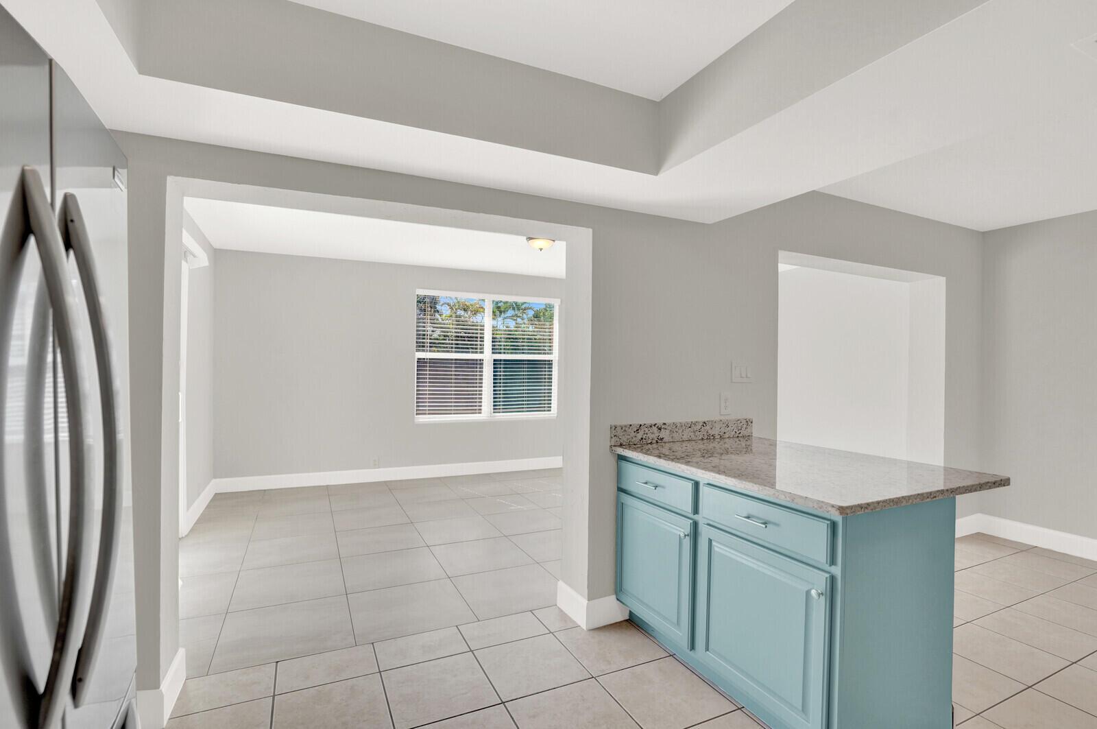 PALM BEACH RANCHETTES - Residential Lease