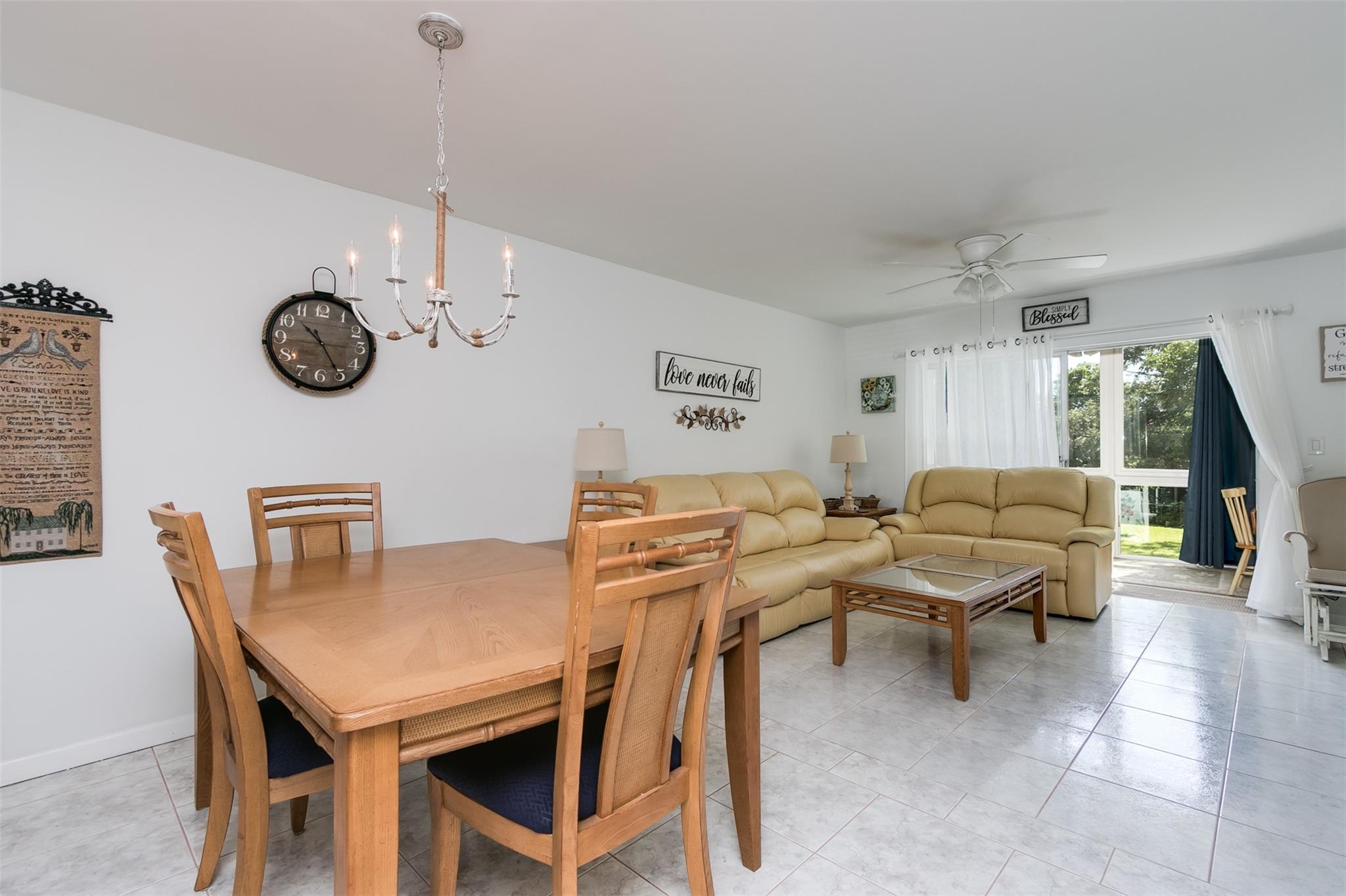 Natura Condo 4 - Residential