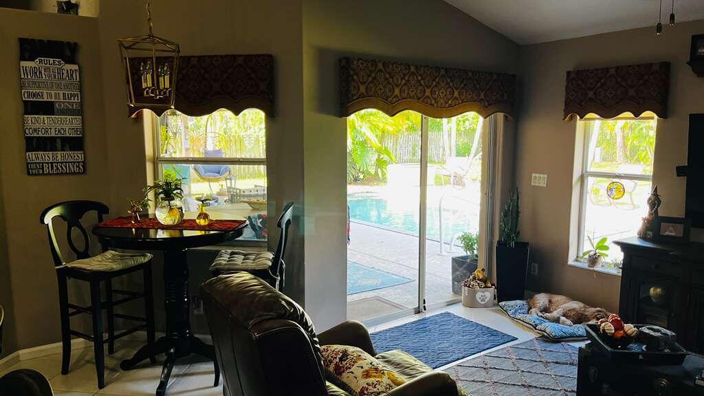 GREENVIEW SHORES 1 OF WELLINGTON - Residential Lease