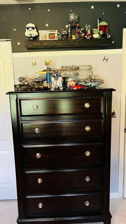 GREENVIEW SHORES 1 OF WELLINGTON - Residential Lease