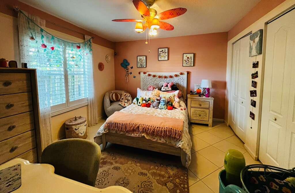 GREENVIEW SHORES 1 OF WELLINGTON - Residential Lease