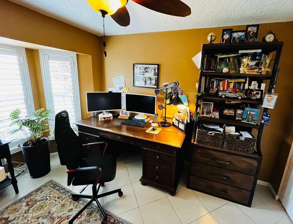 GREENVIEW SHORES 1 OF WEL - Residential Lease