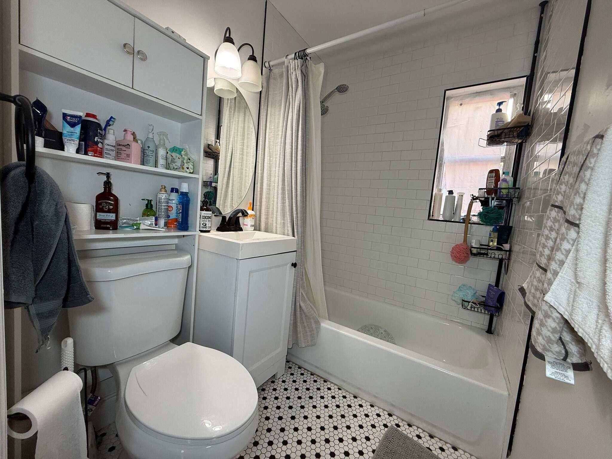 BRYN MAWR - Residential