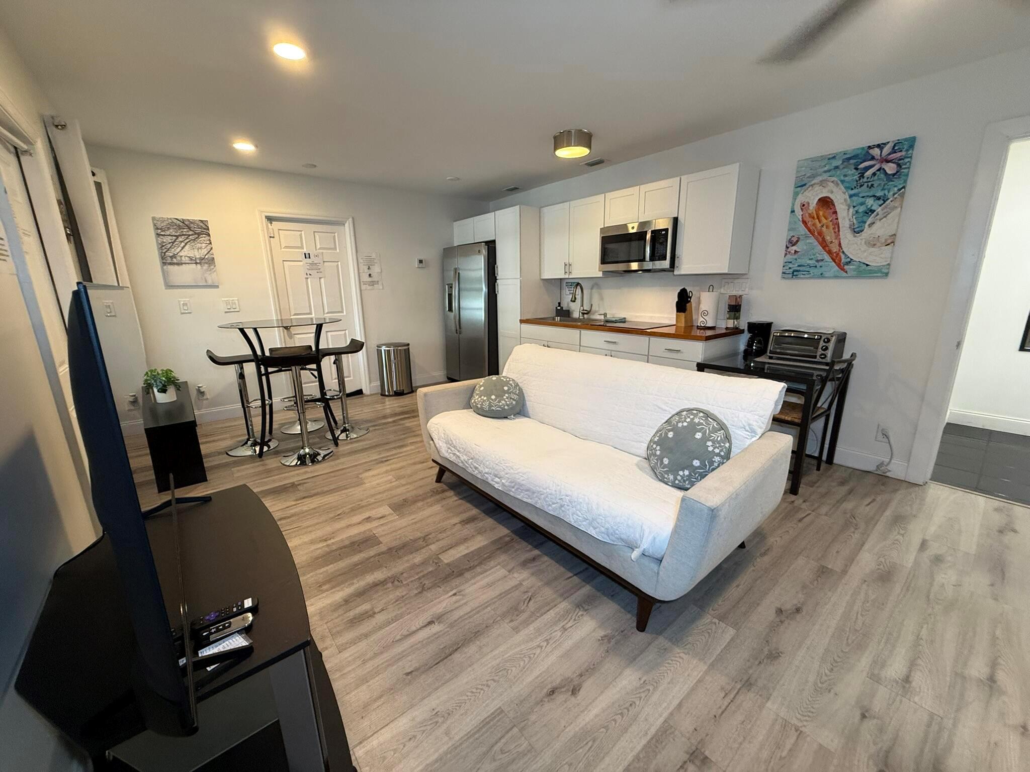 BRYN MAWR - Residential