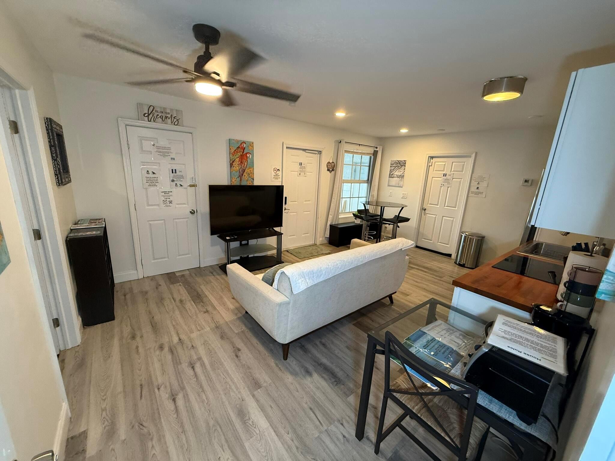 BRYN MAWR - Residential