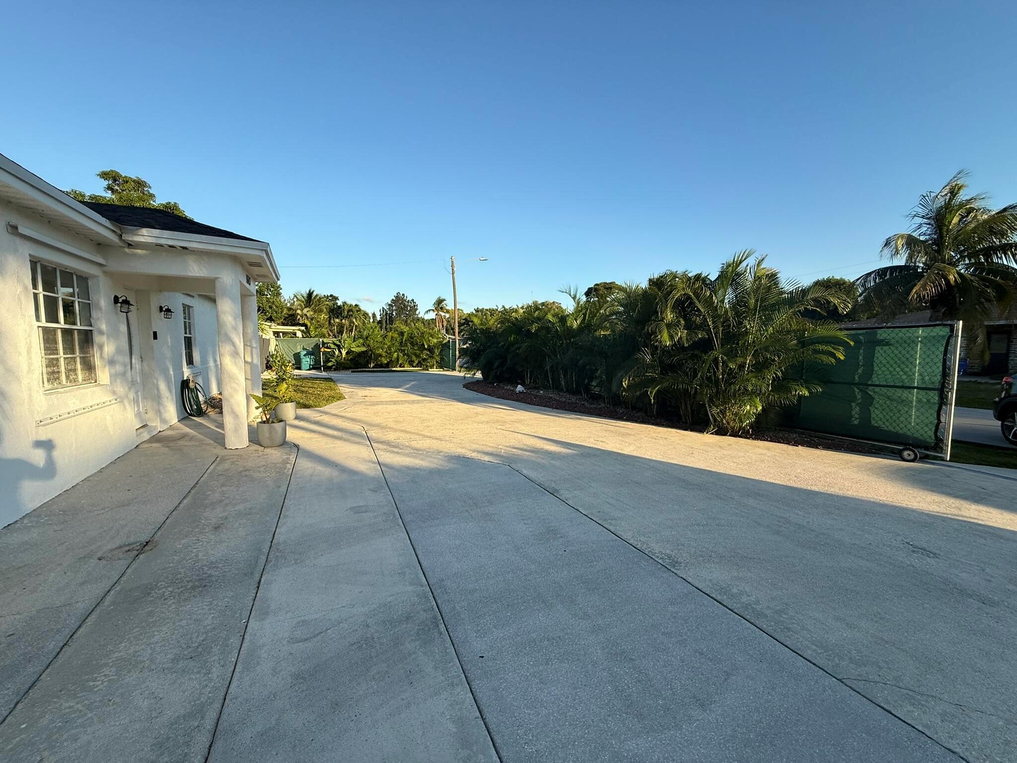 BRYN MAWR - Residential