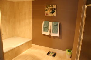 HAMPTON BEACH CLUB CONDO - Residential