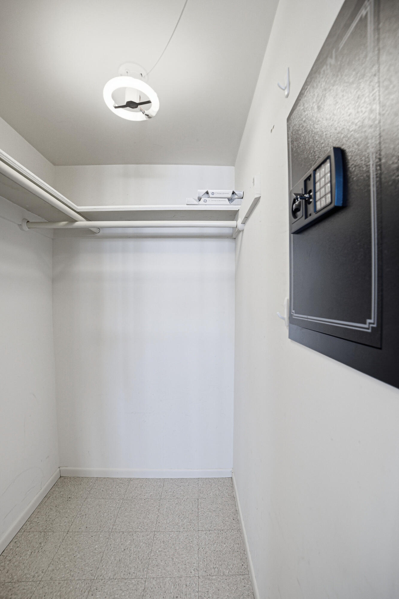 LAKE COLONY APTS ONE INC - Residential