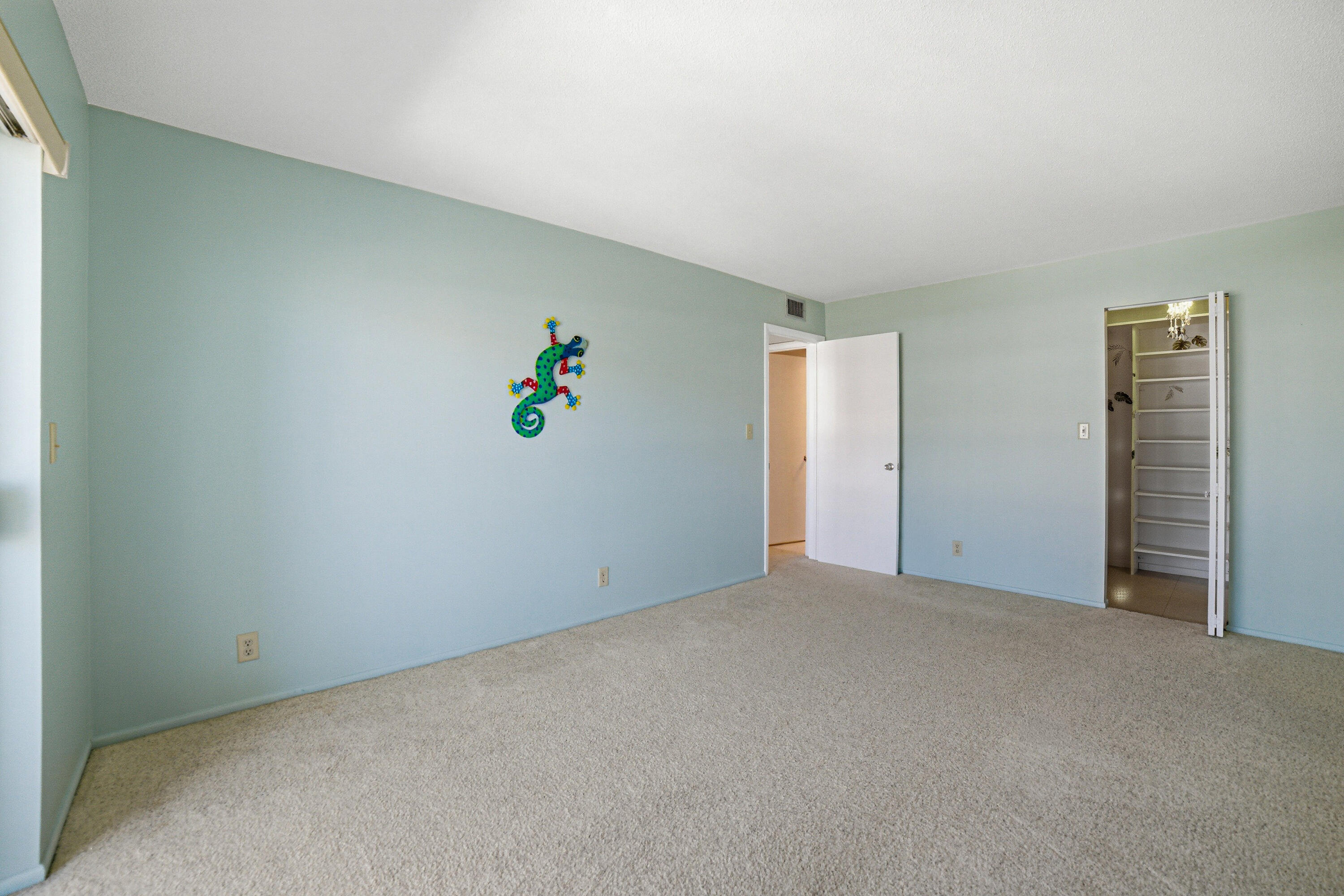 LAKE COLONY APTS ONE INC - Residential