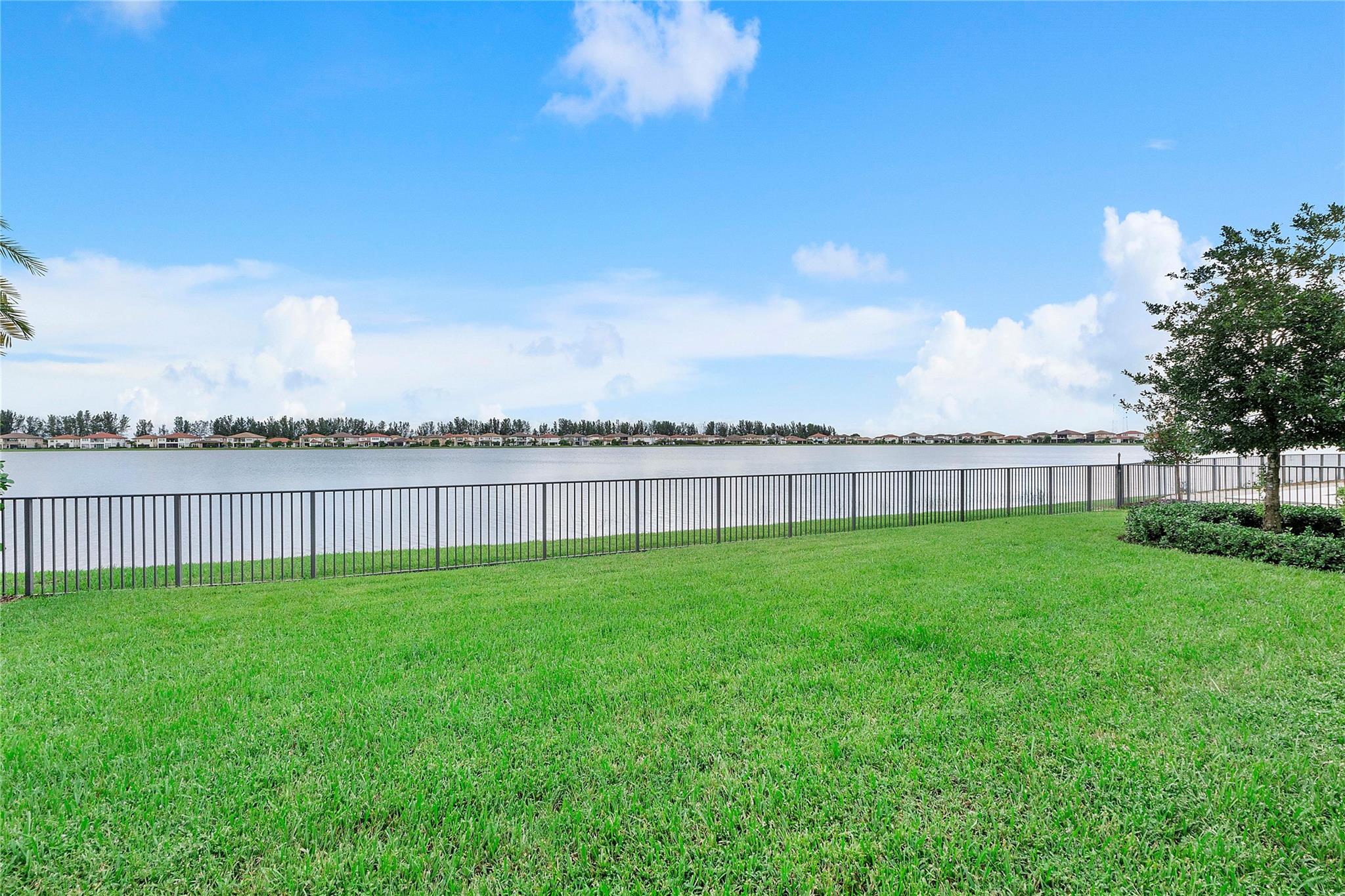 Parkland Bay - Residential