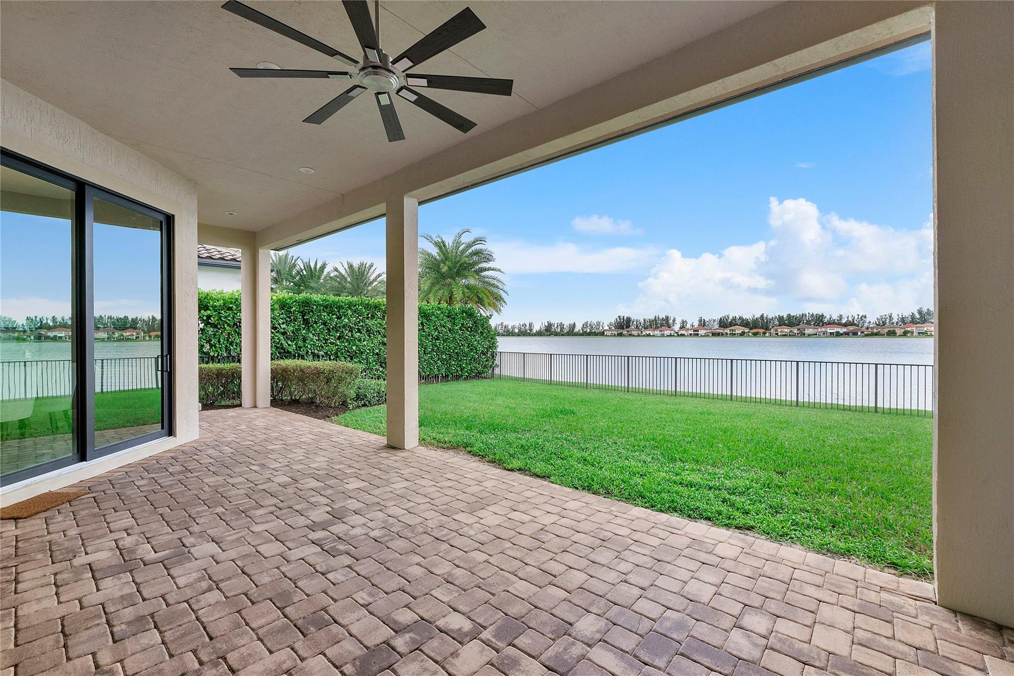 Parkland Bay - Residential