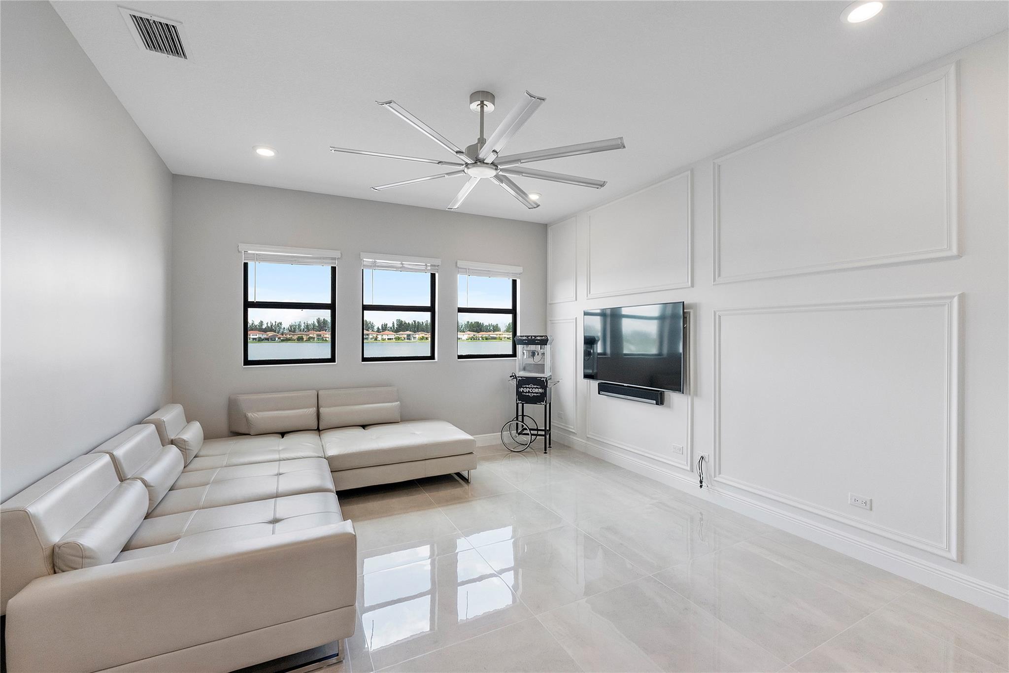 Parkland Bay - Residential