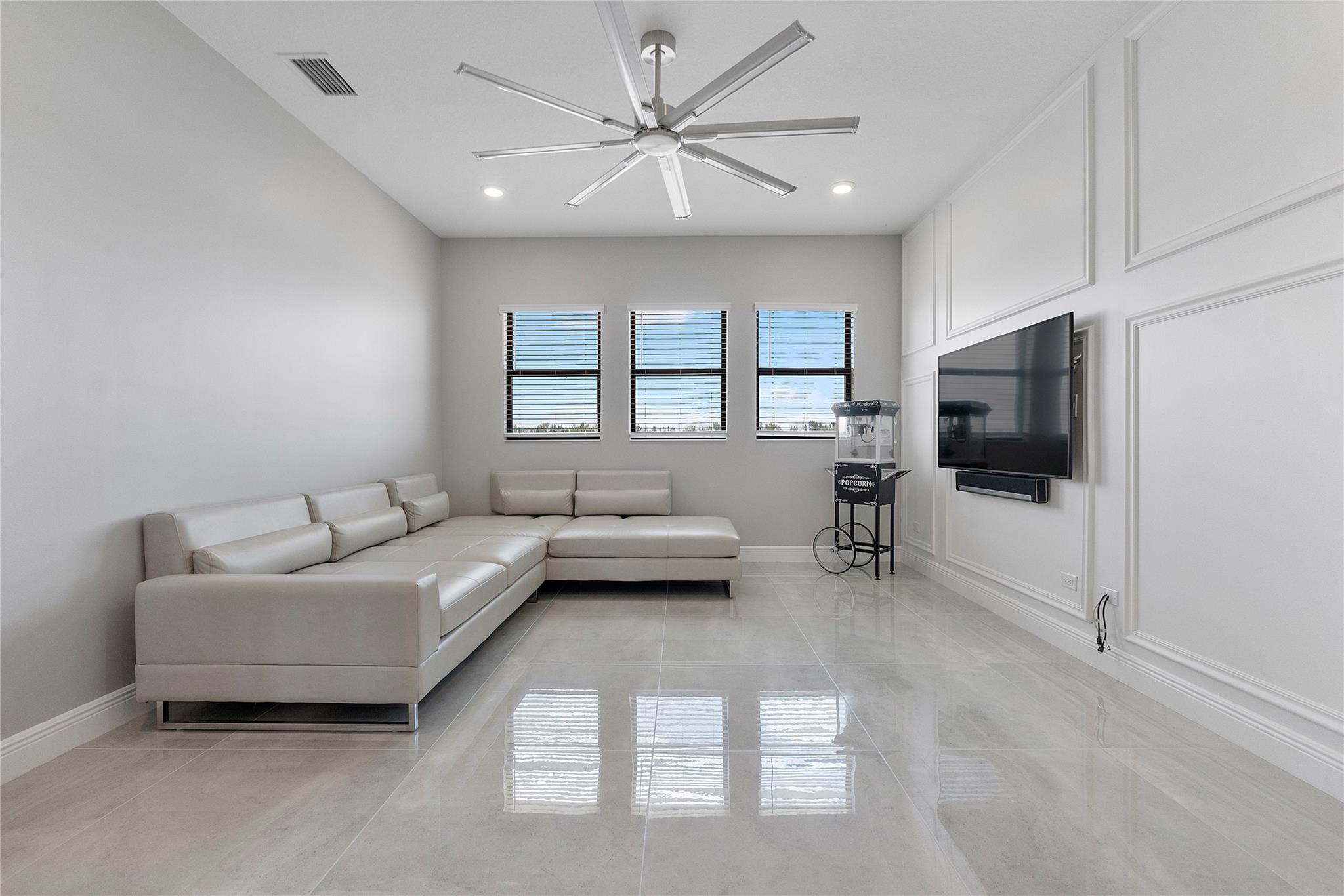 Parkland Bay - Residential