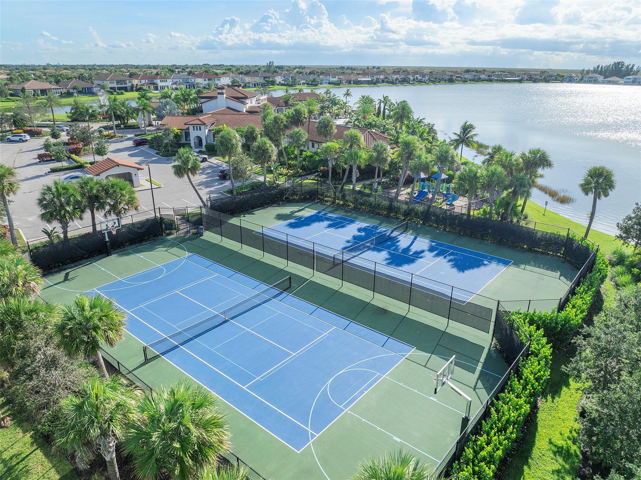 Parkland Bay - Residential