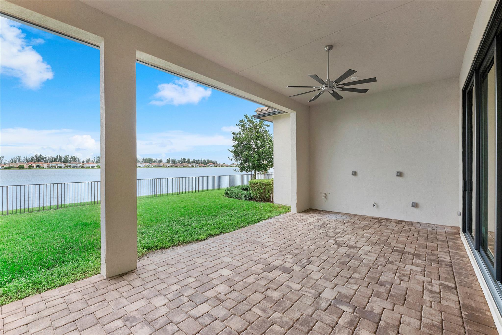 Parkland Bay - Residential