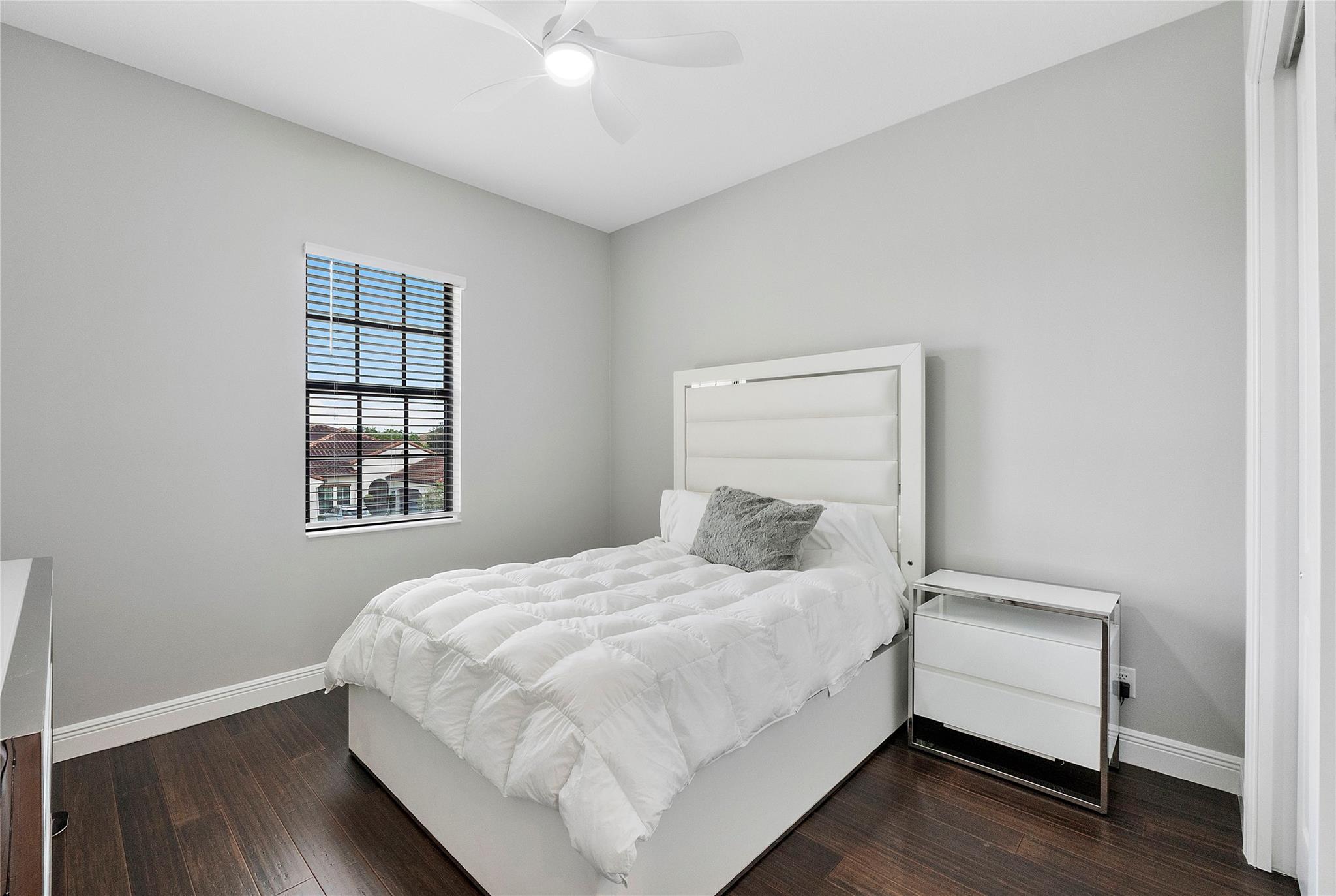 Parkland Bay - Residential
