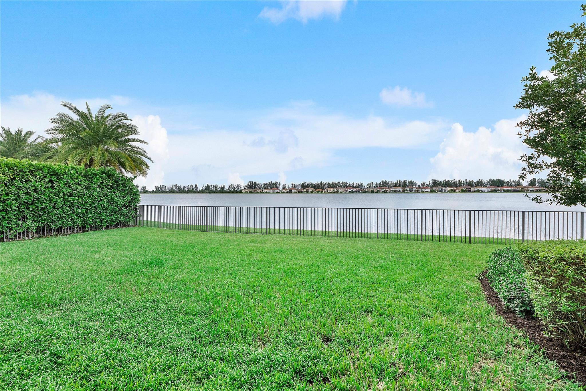 Parkland Bay - Residential
