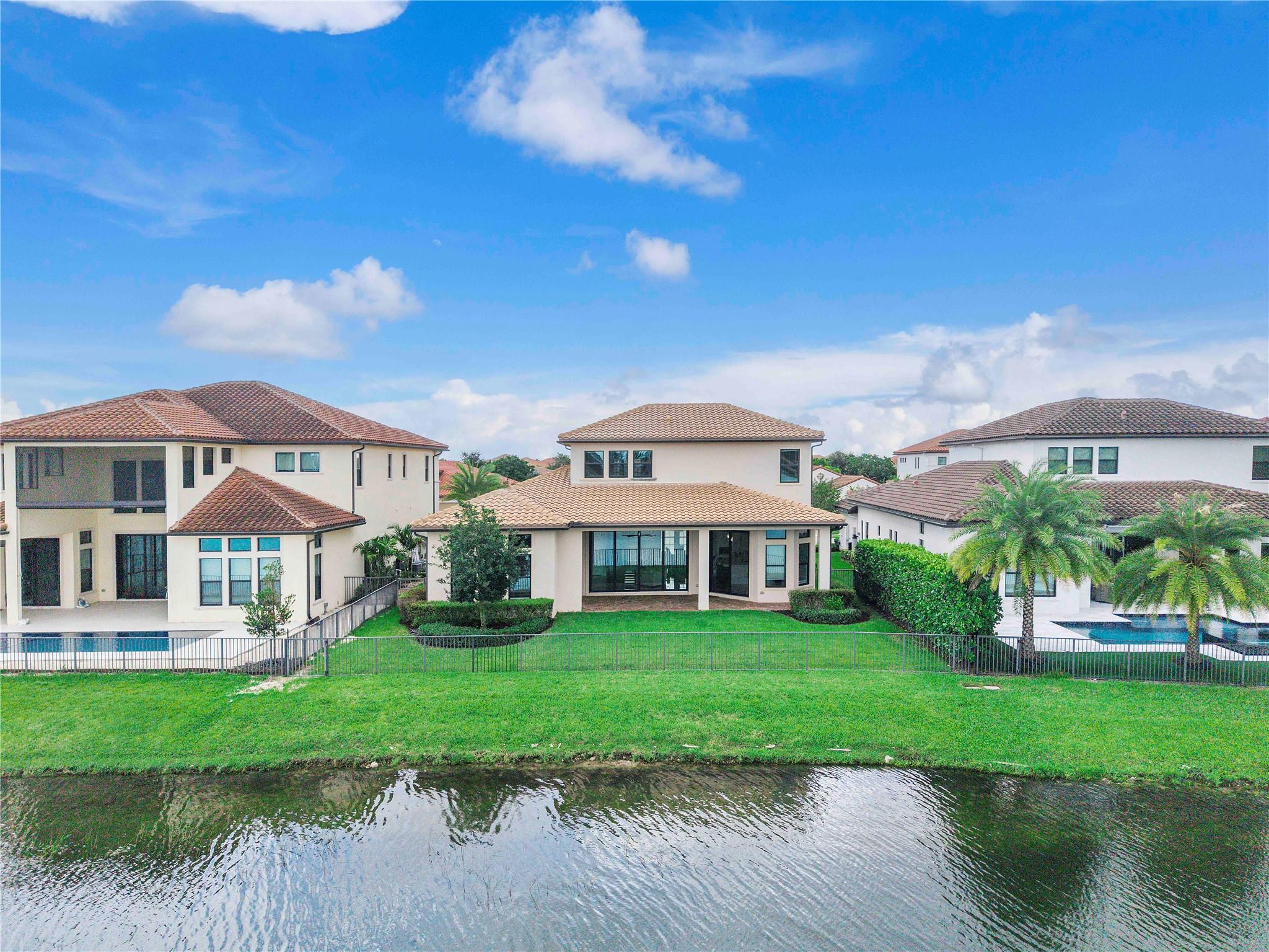 Parkland Bay - Residential
