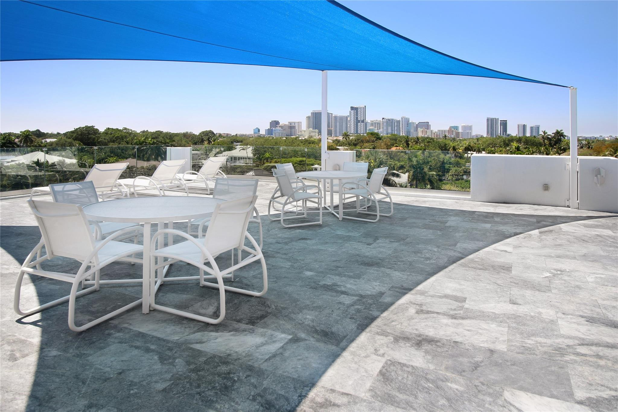 PLACE DES ARTS CONDO - Residential