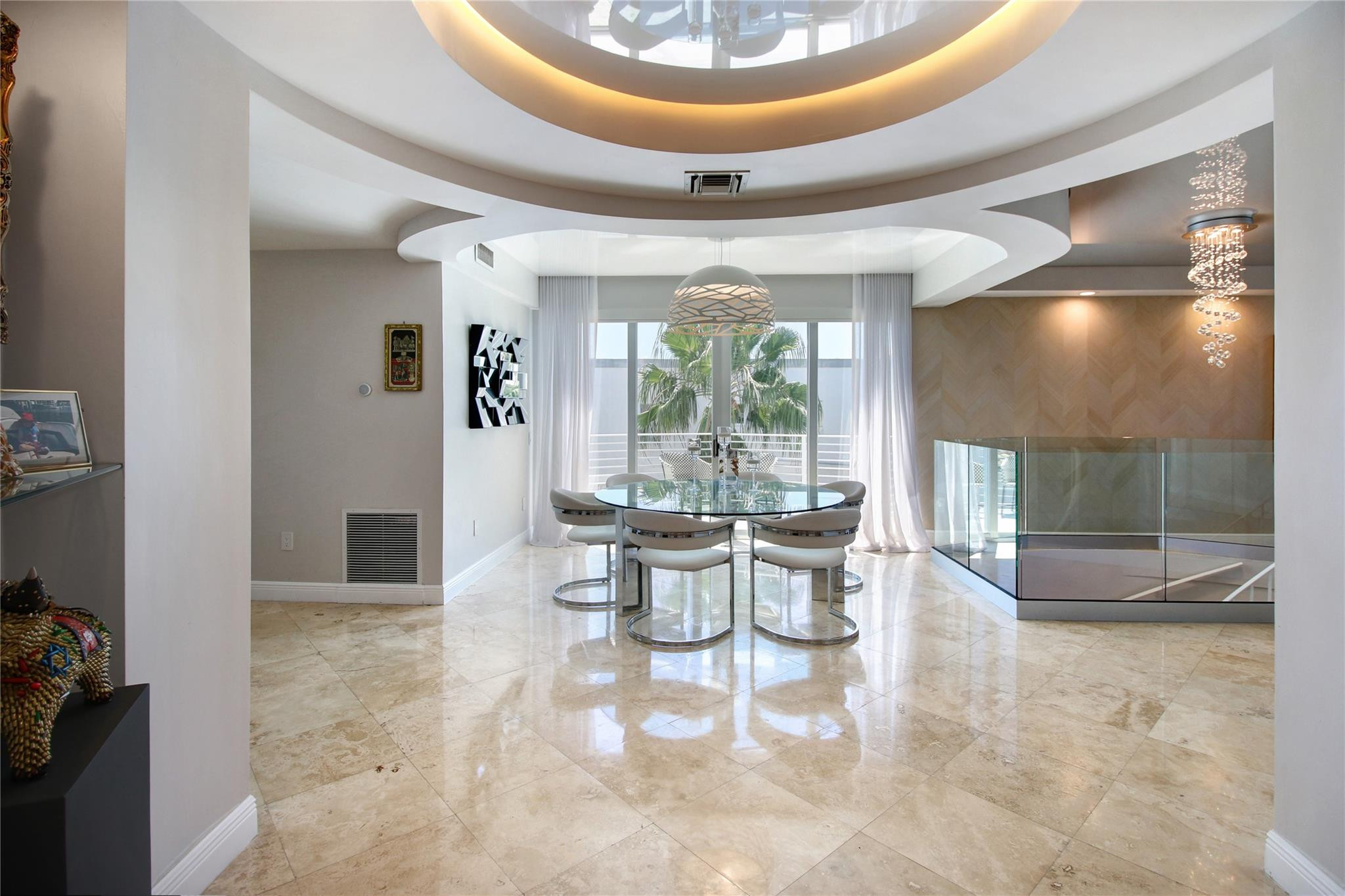 301 Hendricks Isle 7