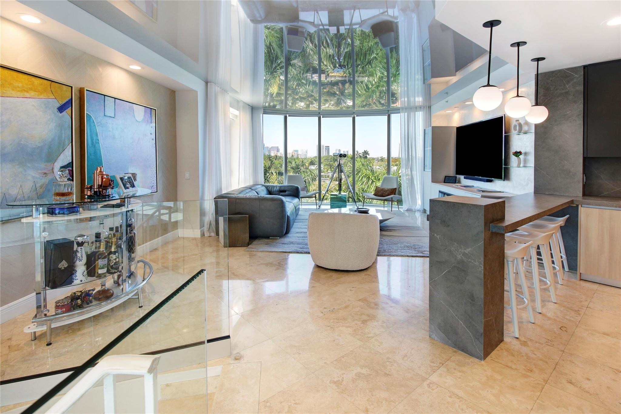 PLACE DES ARTS CONDO - Residential