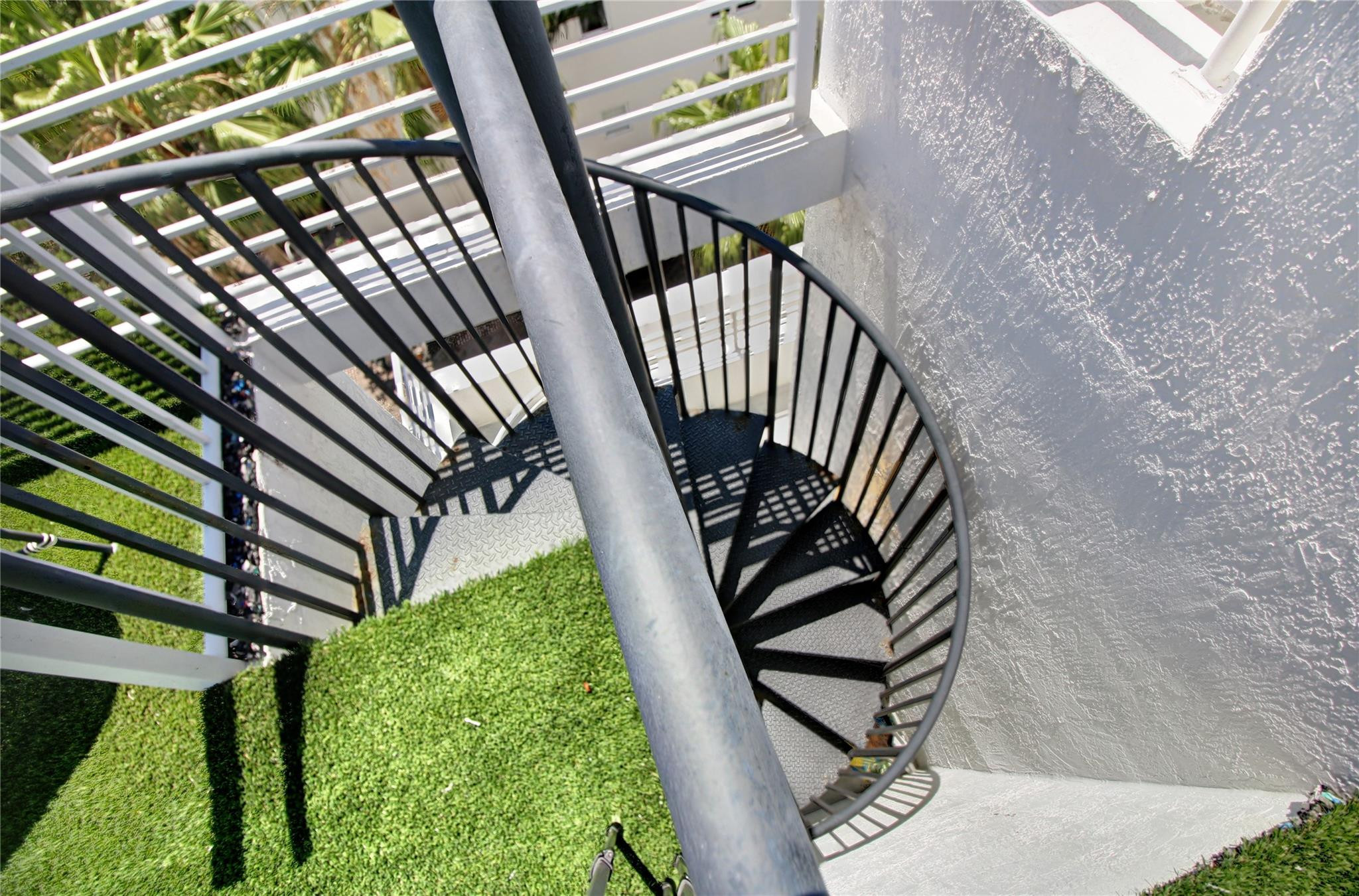 PLACE DES ARTS CONDO - Residential
