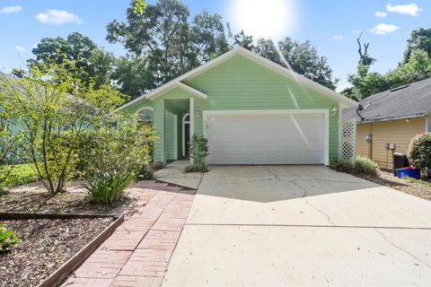 Single Family Residence in Gainesville FL 909 75th Way Way.jpg