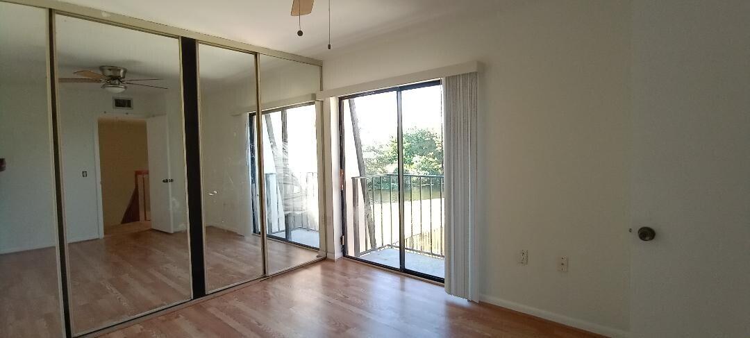 VILLAGE OF SANDALWOOD LAKES 3 - Residential