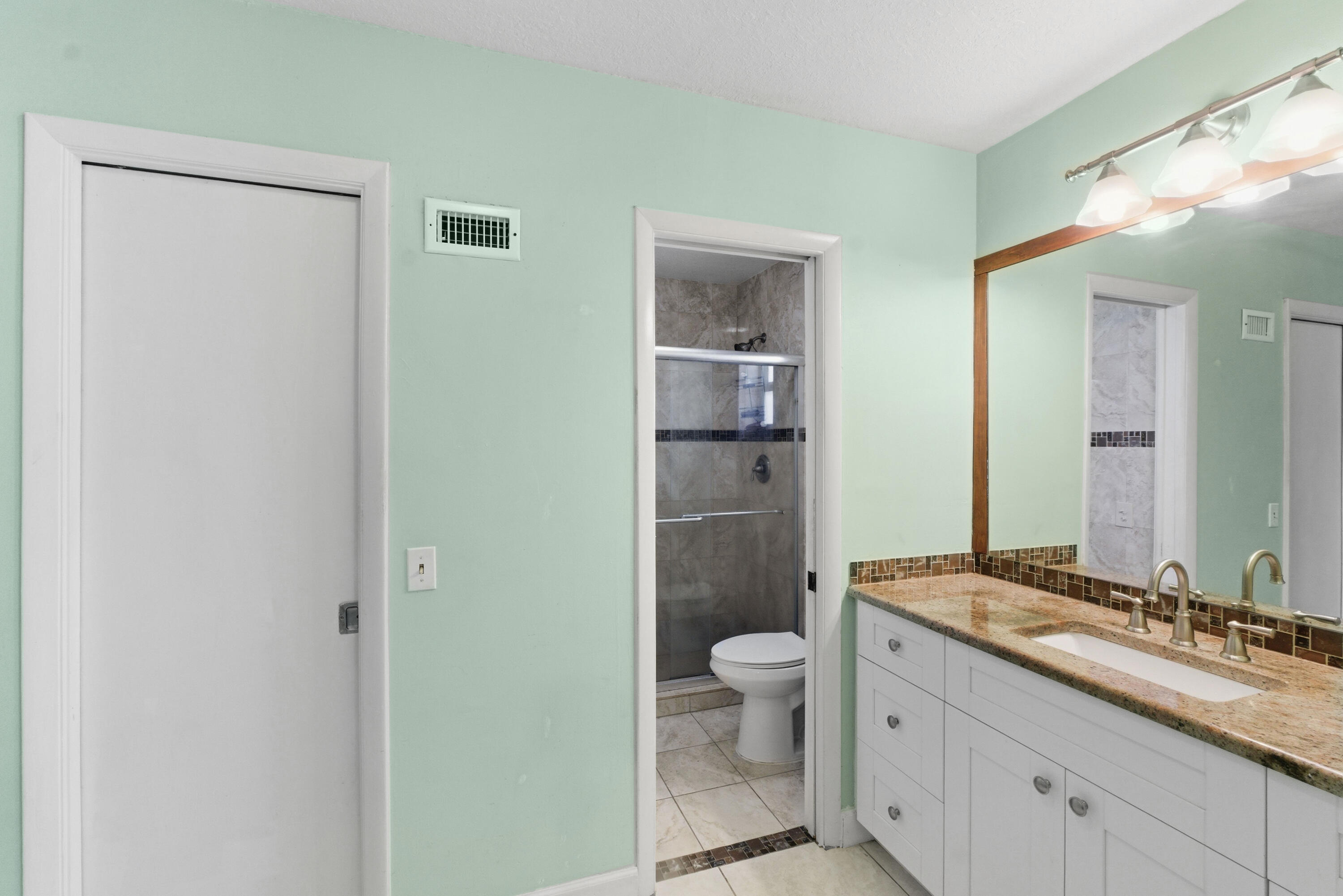 COUNTRY CLUB W ADDITION - Residential