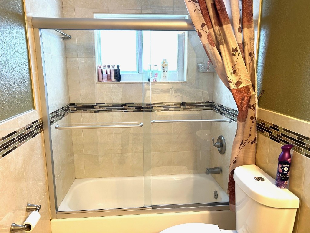 COUNTRY CLUB W ADDITION - Residential